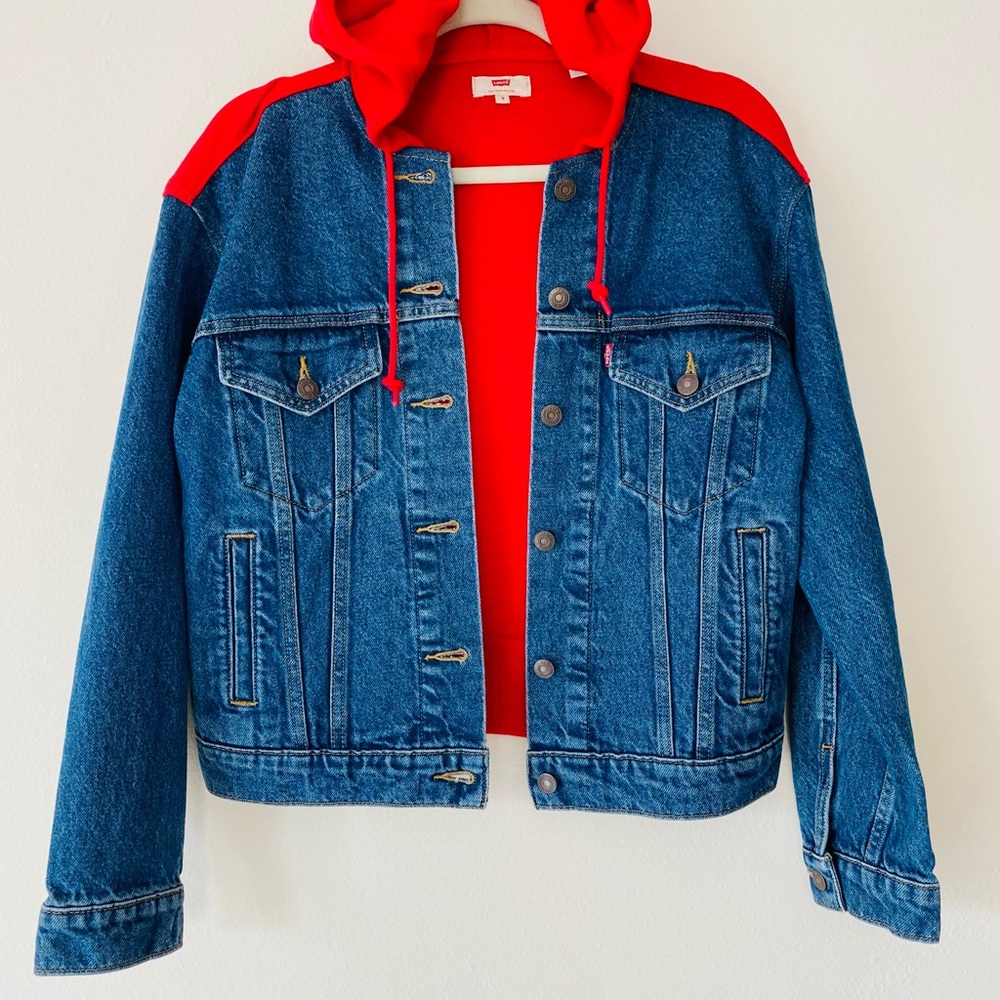 LEVI'S  Hooded Boyfriend Trucker Denim Jacket - Picture 5 of 8